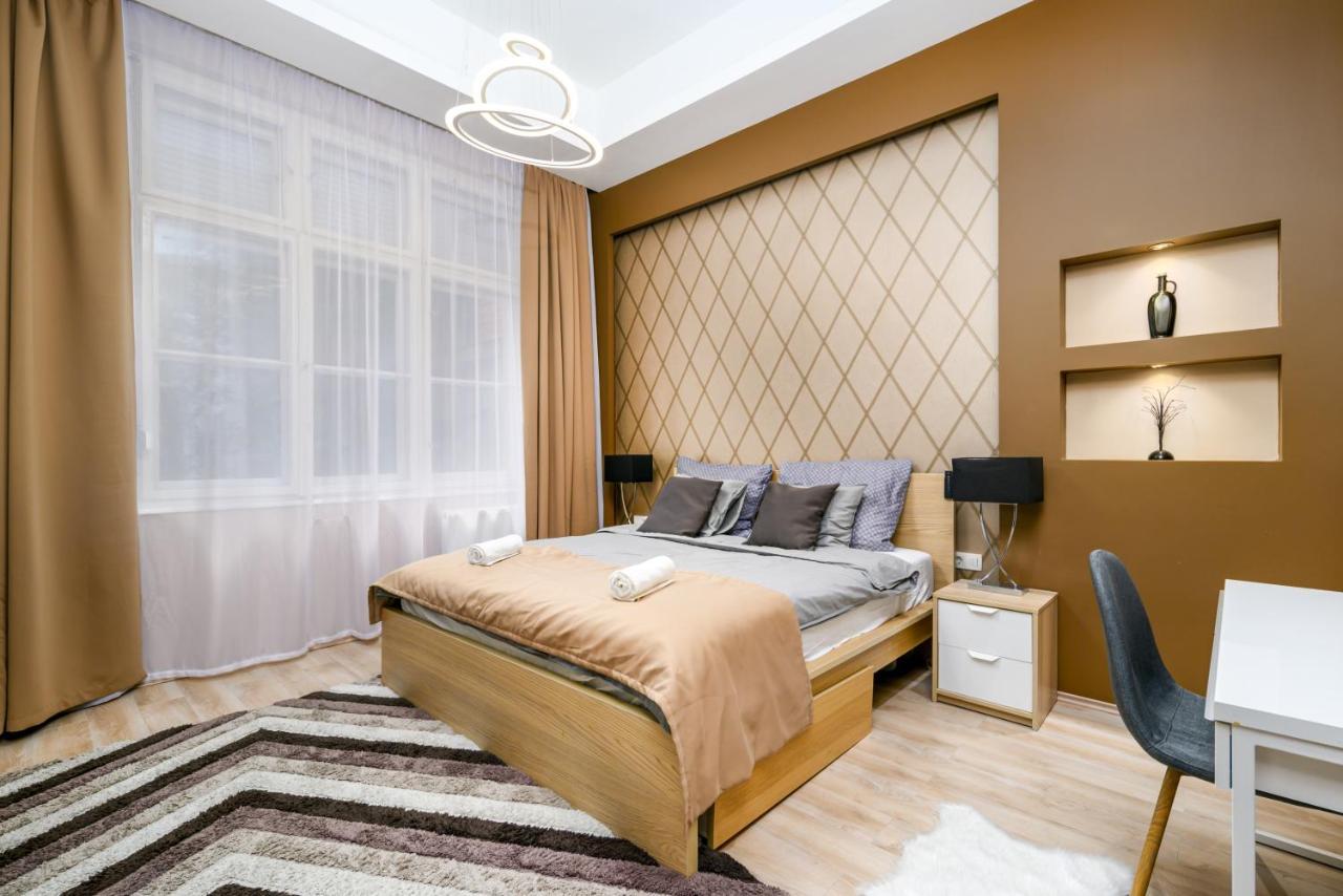 Downtown Deluxe-Two Bedroom Apartment With Sauna Budapest Extérieur photo