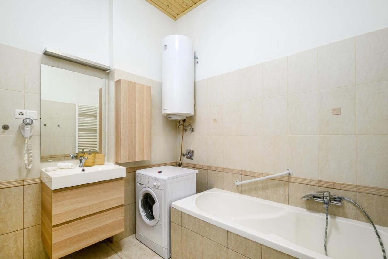 Downtown Deluxe-Two Bedroom Apartment With Sauna Budapest Extérieur photo