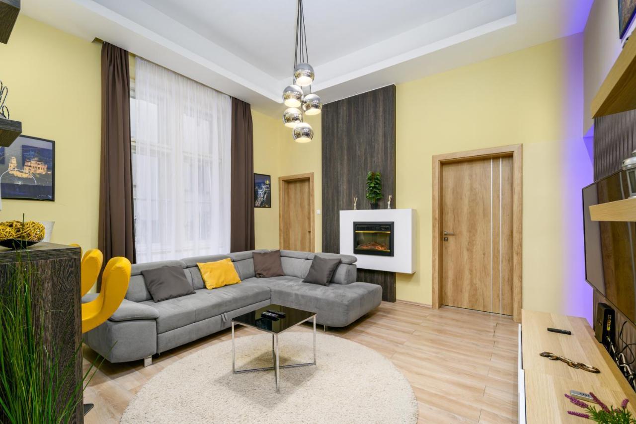 Downtown Deluxe-Two Bedroom Apartment With Sauna Budapest Extérieur photo